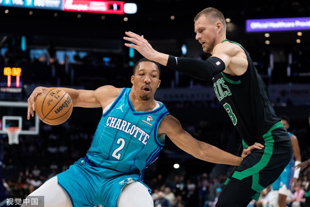 明显略胜一 明显略胜一